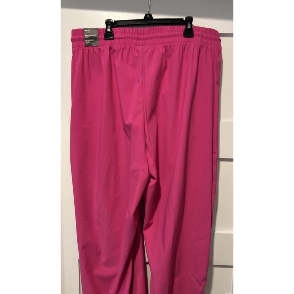 $90 NWT Women’s Adidas Z.N.E. Woven UPF 50 Pants Size XL - Picture 12 of 13